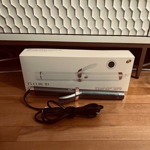 T3 Curl ID 1 1/4” Curling Iron